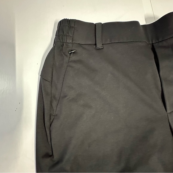 Lands’ End women’s size medium 10/12 pull on pants black color with zip pockets - Picture 13 of 14